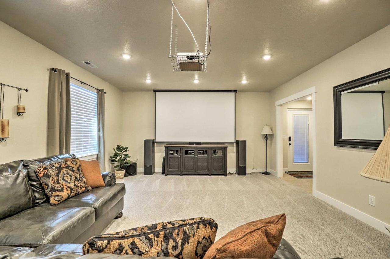 Contemporary Home With Grill Near Utah Lake! Saratoga Springs Exterior photo