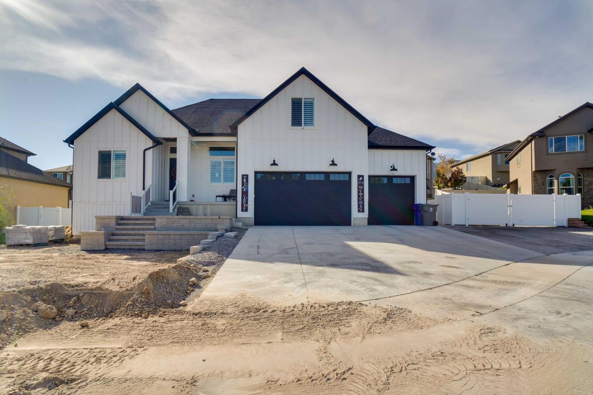 Contemporary Home With Grill Near Utah Lake! Saratoga Springs Exterior photo