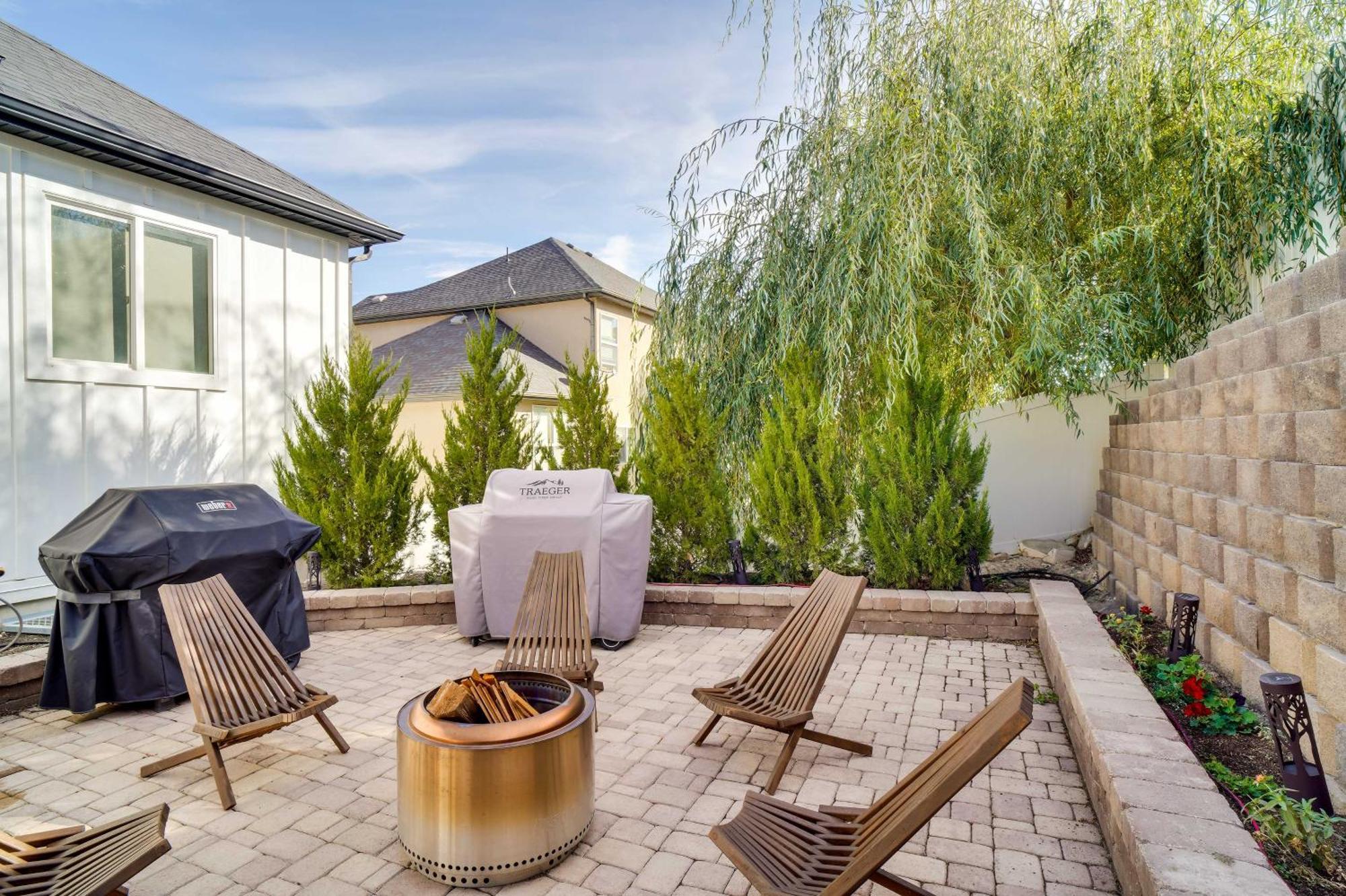 Contemporary Home With Grill Near Utah Lake! Saratoga Springs Exterior photo